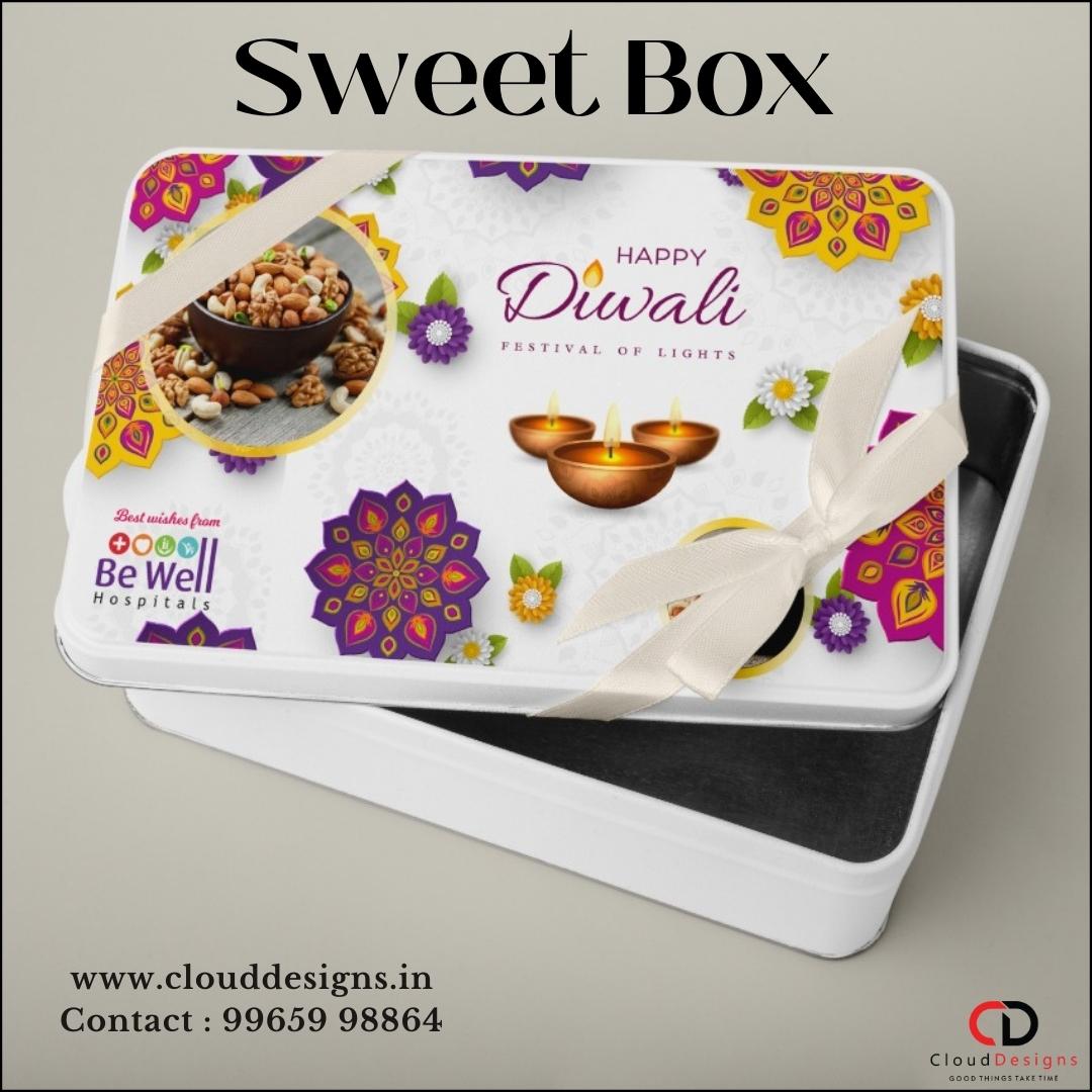 mycloudesigns's tweet image. 𝐒𝐰𝐞𝐞𝐭 𝐁𝐨𝐱

Sweet treats for you. Order now!

clouddesigns.in
Contact: 99659 98864

#Bakery #TreatYourself #YummyGoodness #DessertLovers #InstaBakery #BakeryLife #DeliciousDesserts #BakeryLove #OrderNow #SweetTreats