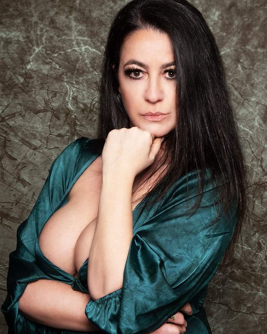 Hi mein S&uuml;&szlig;er wo bleibst Du😘😘? Ich warte schon ganz begierig auf Dich😋😉 und kann es kaum erwarten Dir💋<a href="/tag/sexy"class="tags"><span>#sexy</span></a><a href="/tag/hot"class="tags"><span>#hot</span></a><a href="/tag/inked"class="tags"><span>#inked</span></a><a href="/tag/german"class="tags"><span>#german</span></a><a href="/tag/happygirl"class="tags"><span>#happygirl</span></a><a href="/tag/bigboobs"class="tags"><span>#bigboobs</span></a>