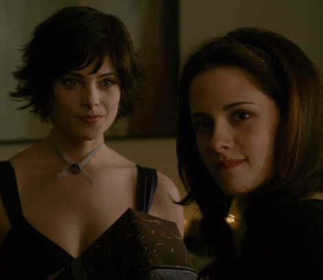 twilightreborn's tweet photo. “two tickets to the eras tour movie, please” https://t.co/KT5MxjhkzF