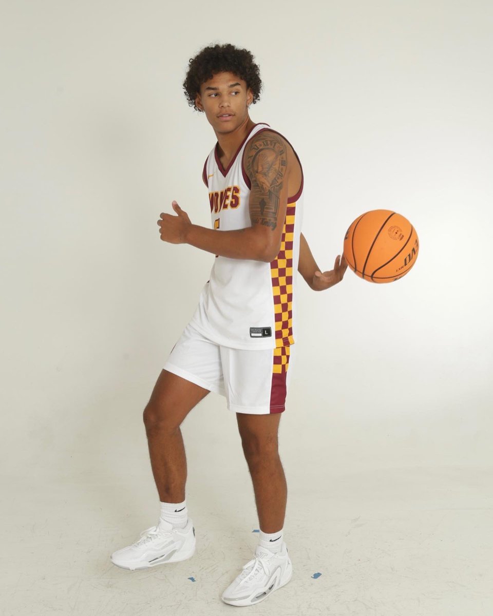 Isaiah Hagen tweet media