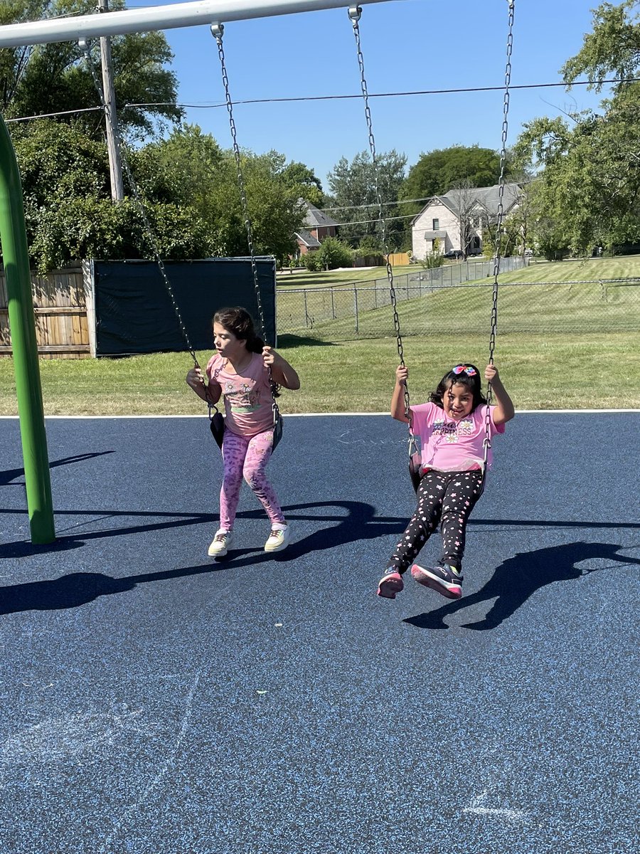 A beautiful day for outdoor recess! ☀️