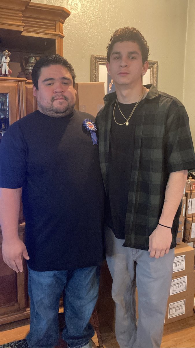 Happy birthday Eric Enjoy your day 🎊🎊🎂🎂🎁🎁🎈🎈🎉🎉19