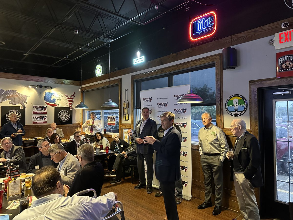 dolan4ohio's tweet image. Wow! Cuyahoga County! It was great to join #OhioFirst supporters last night in Independence! Thanks to Mayor Greg Kurtz for the warm welcome. I can’t thank our area electeds and grassroots supporters enough for their hard work on behalf of our campaign. #OHSEN
