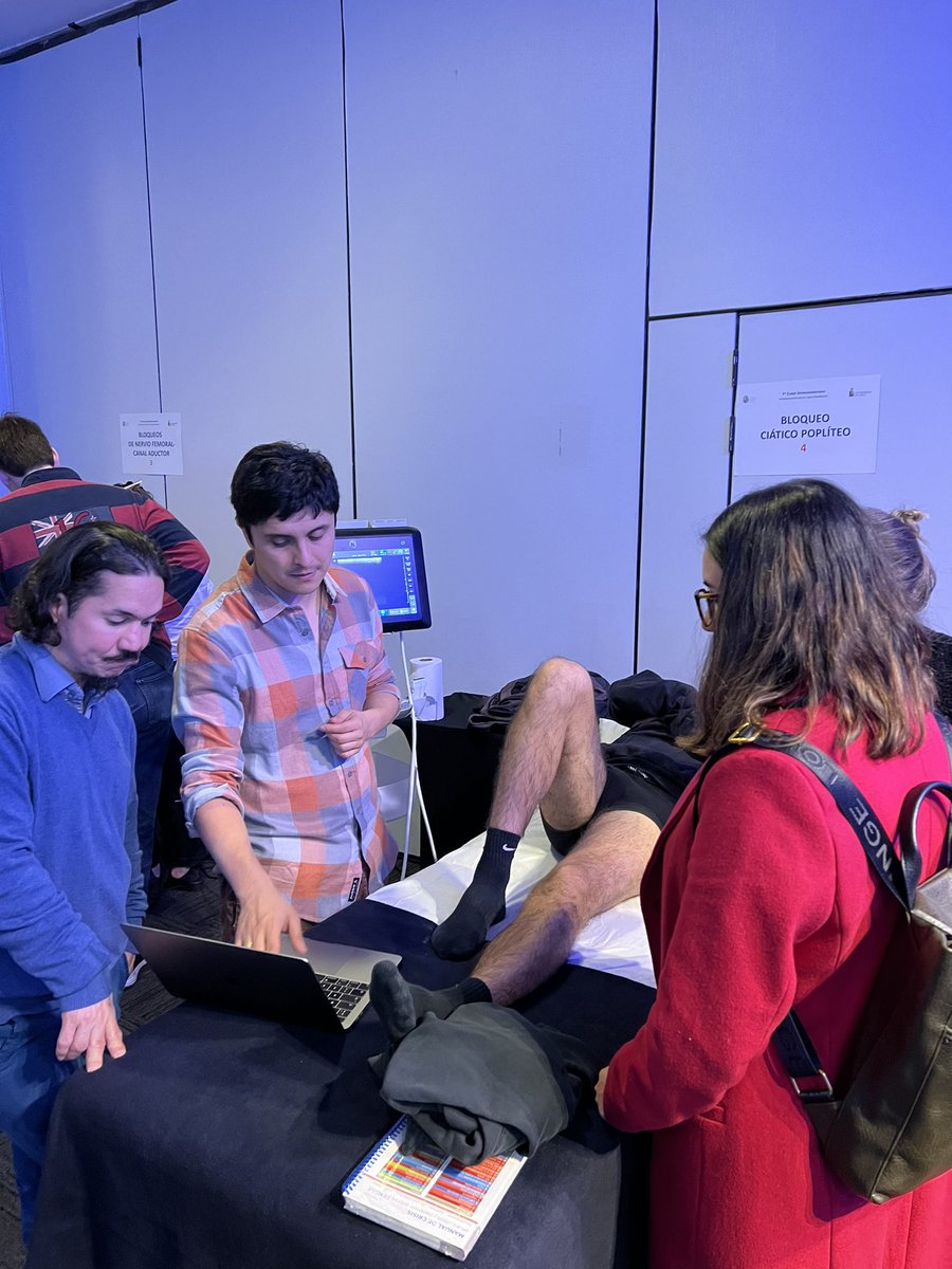 Acá en en el taller básico del curso Interuniversitario PUC UChile 2023.