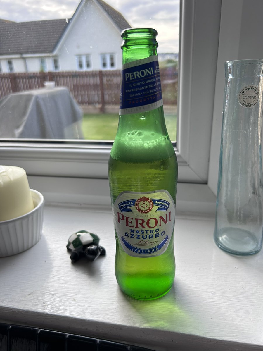 XJRT1964's tweet image. Evening &amp;amp; cheers to you all on this fine Thursday 🍺 #weekendeve