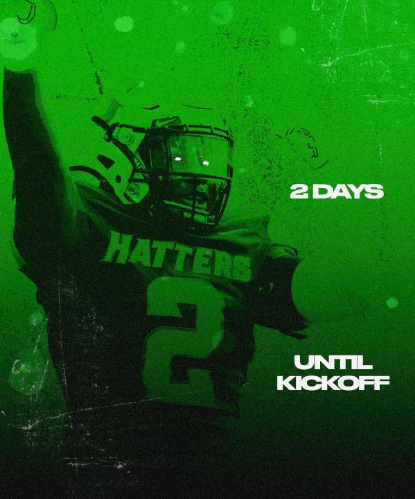 StetsonFootball's tweet photo. One Team!  One Goal!  Beat St Thomas!

#hatattack
#bluecollar https://t.co/8pwSmi37XQ