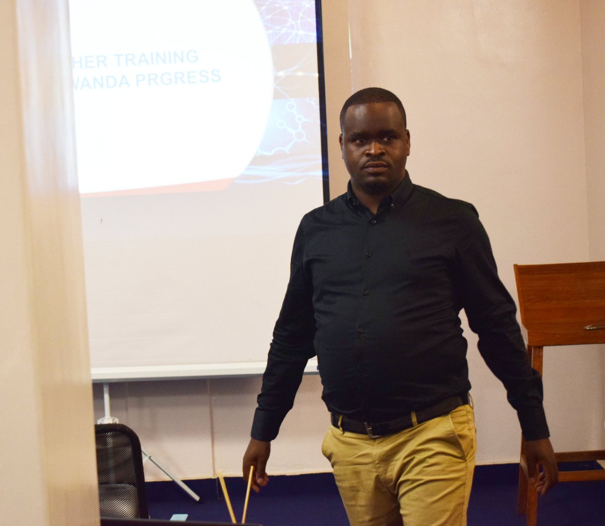 AIMS Teacher Training Program | RWANDA tweet media