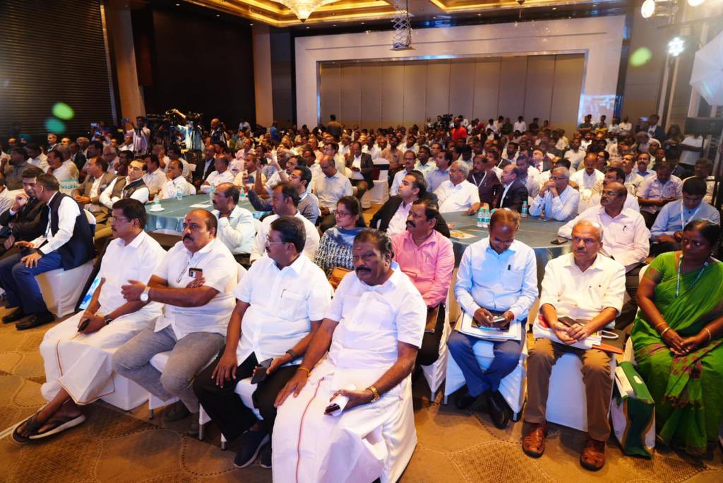 PiyushGoyal's tweet photo. Inaugurated the 11th Asian Textile Conference in Coimbatore, Tamil Nadu. 

With Tamil Nadu making rapid strides in the sector, urged industry leaders to seize the immense growth opportunities and secure a lead in new &amp; emerging markets.

🎥 https://t.co/3G8QCaPK3W https://t.co/LgFvUMrnv3