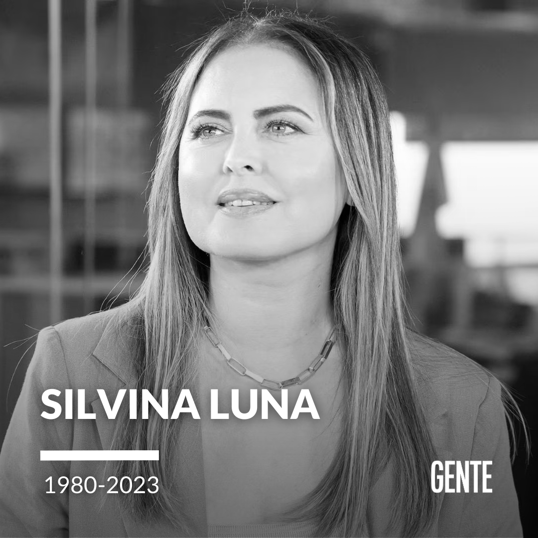 ⚫ Fernando #Burlando confirmó  la muerte de Silvina Luna.

La actriz, modelo y conductora murió a sus 43 años. Luchó contra una infección bacteriana, que terminó en una internación de casi tres meses.   

Su último parte médico relató un reingreso a terapia intensiva.