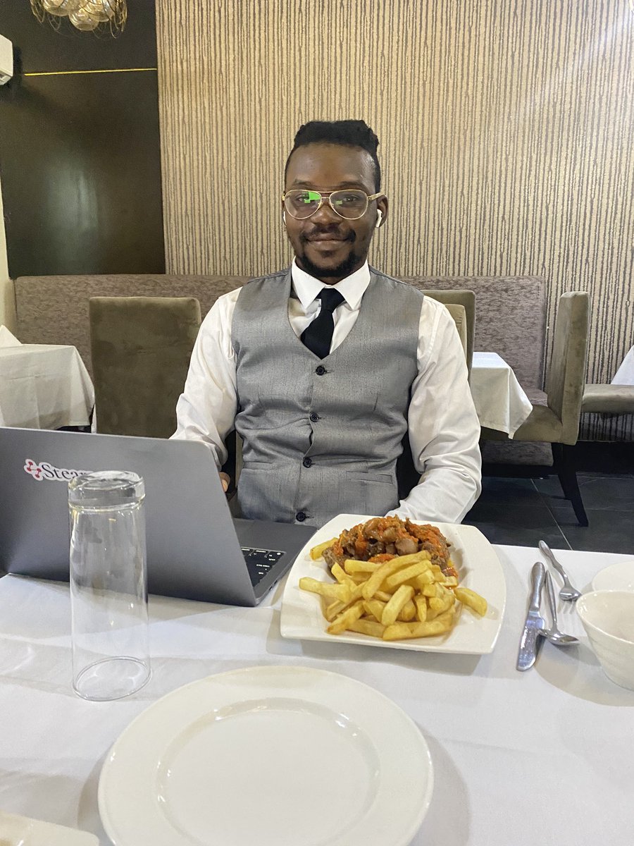 My view 
Her view

Or whatever they call it.