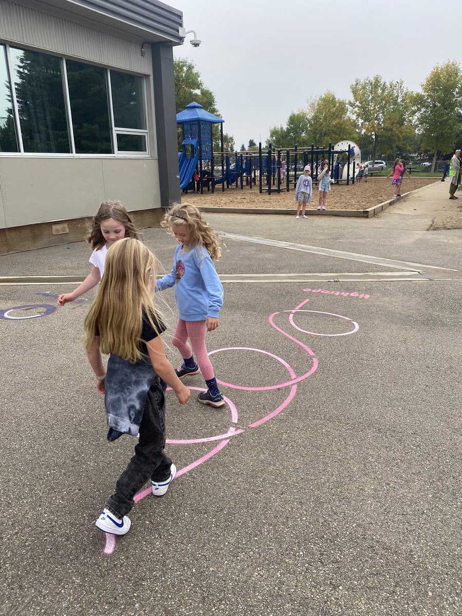 Wes Hosford School tweet media