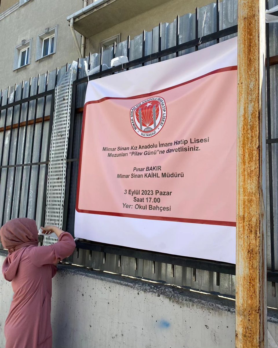 Pilav gününe hazırlık kapsamında duyuru afişlerimiz asıldı. 3 Eylül Pazar günü saat 17.00'da mezunlarımızı ve sizleri bekliyoruz <a href="/sultangazimem1/">Sultangazi İlçe Millî Eğitim Müdürlüğü</a> <a href="/avadursun/">Abdurrahman Dursun</a> <a href="/necatitekbas/">Necati TEKBAŞ</a> <a href="/BAKIRPINAR/">Pınar</a>