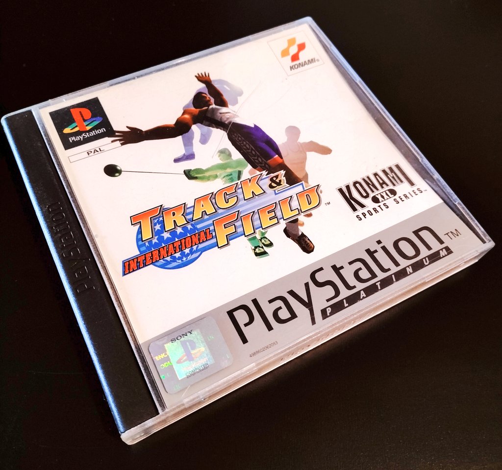 blogaspi's tweet photo. Bon sérieusement on a détruit combien de manettes avec ce jeu ? #TracksAndField #Konami #PsOne #Retrogaming #Retrogames #Playstation #Collection https://t.co/XmH26RUXIL