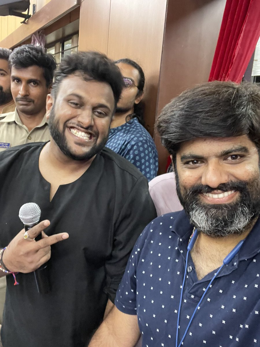 jus_sidding's tweet photo. I love how the left’s attempt to stop the event from happening pulled in even more people than what was anticipated!

Had the opportunity to both witness and interact with the amazing @jsaideepak live today at the karnataka state bar council discussion on the uniform civil code https://t.co/ryX3zyoJNM
