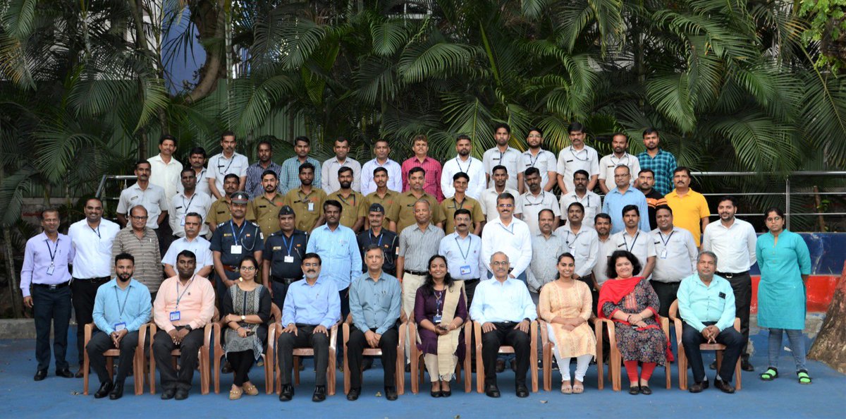 praveenontheweb's tweet photo. We are known in Society or at work place more by kind of work we do rather than the position we hold. Today had to say goodbye with heavy heart to my colleague @drspune who left an inedible mark by her hard work, passion n dedication at #HPMDI.  Best wishes to her for new innings https://t.co/4TDQkSeS9z