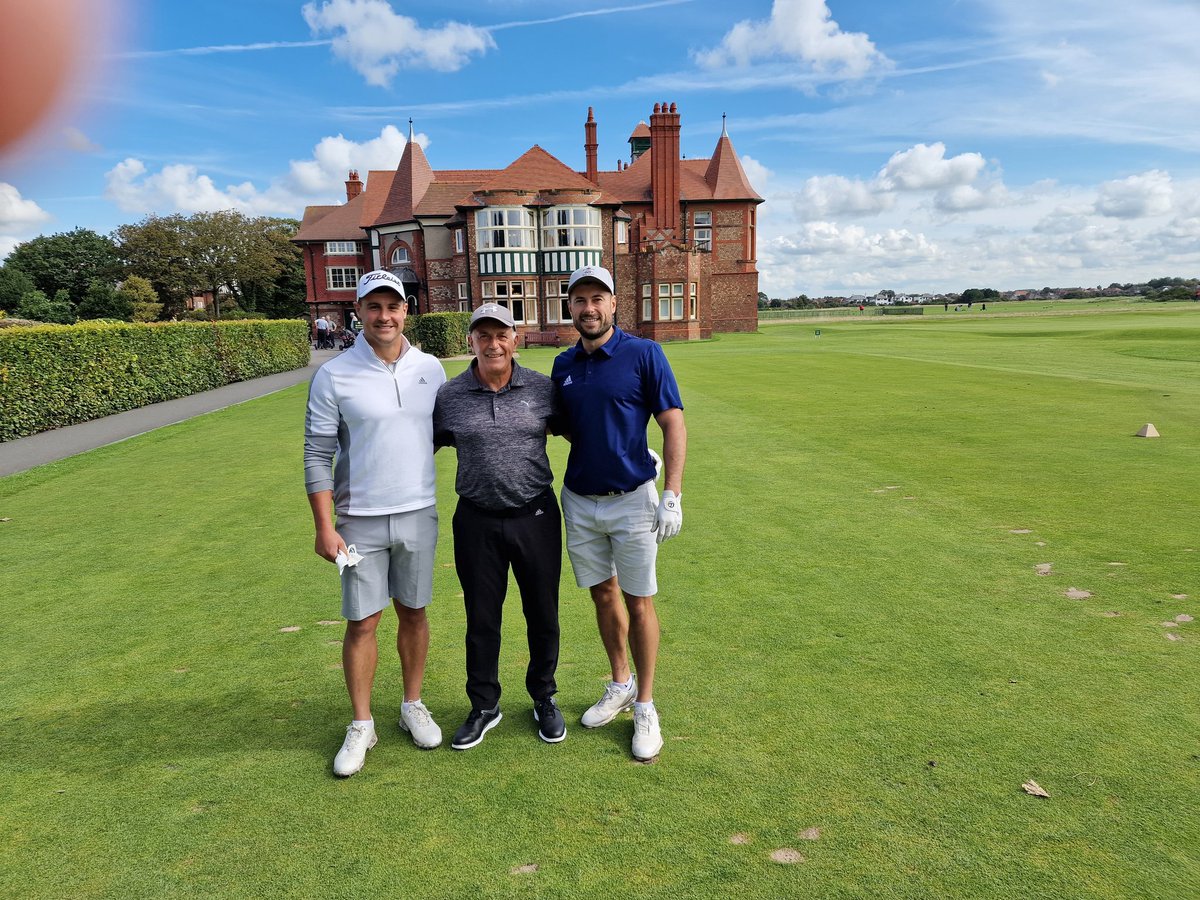 Steven Bolton tweet media