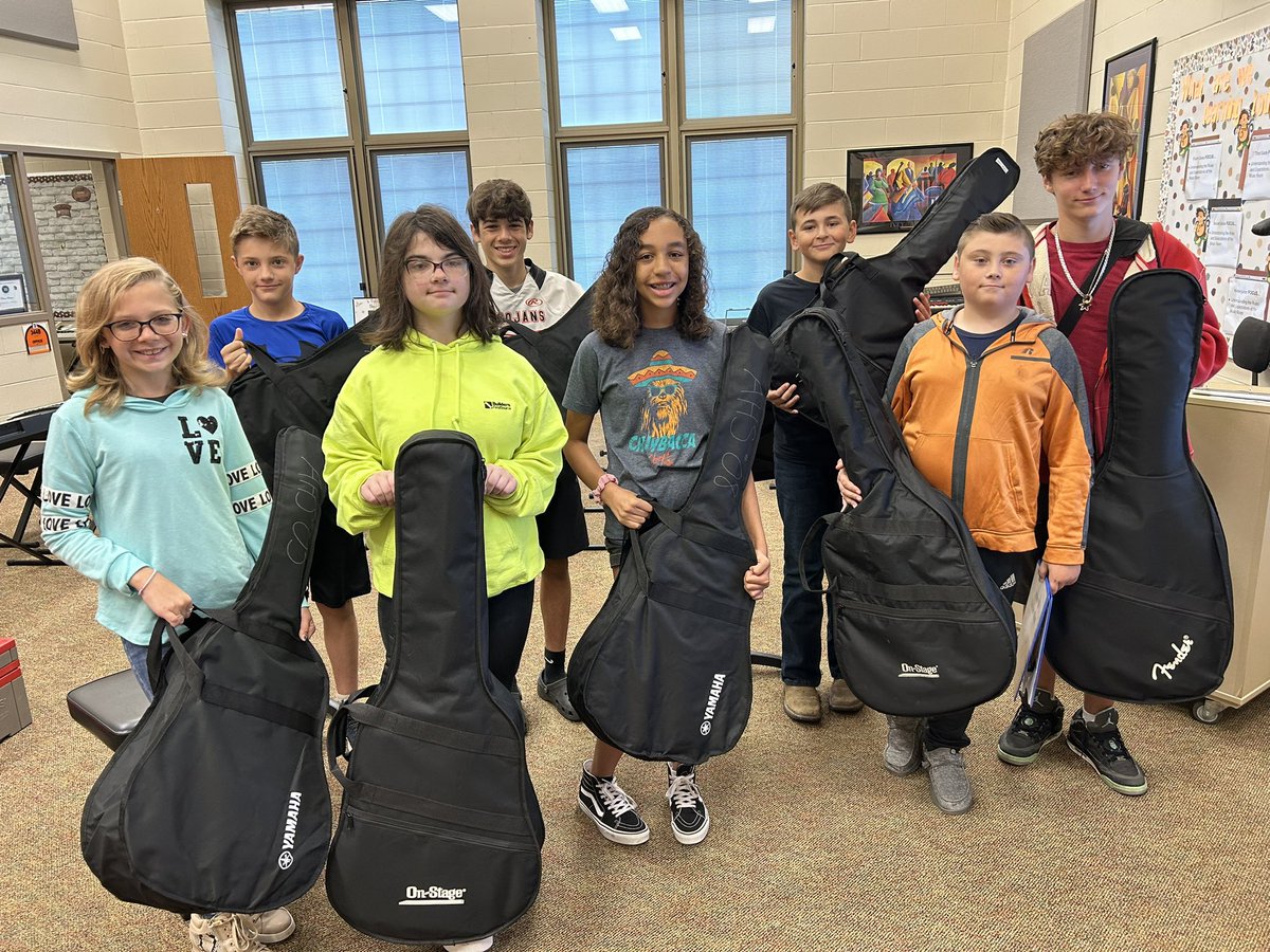 ABMiddleSchool's tweet photo. Thanks to the Darke County Endowment for the Arts for their generous donation and support of our music program! #Localsupport #Localpartnership https://t.co/Ub36hkbtsj