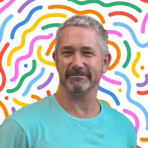 𝙎𝙖𝙮 𝙃𝙚𝙡𝙡𝙤 𝙩𝙤 𝘾𝙝𝙧𝙞𝙨 – 𝙊𝙪𝙧 𝘼𝙙𝙫𝙚𝙣𝙩𝙪𝙧𝙚-𝙇𝙤𝙫𝙞𝙣𝙜 𝘾𝙖𝙨𝙠𝙨 𝙖𝙣𝙙 𝘽𝙚𝙚𝙧 𝘿𝙮𝙣𝙖𝙢𝙤! 

Meet Chris, the driving force behind our Casks and Beer Sales. He takes care of delivering our products and personally brings our brews to your door with a smile.