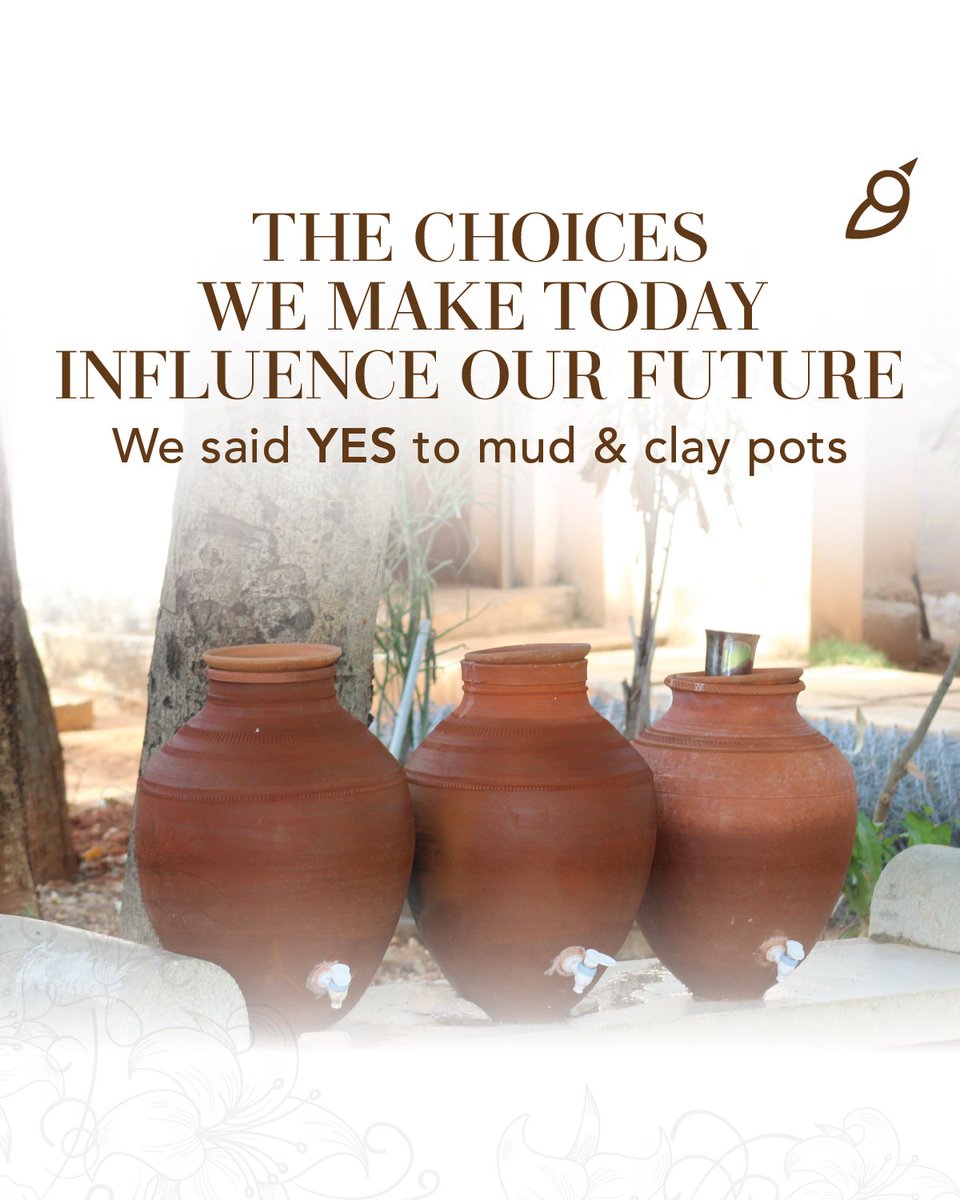 Organoecoliving's tweet photo. We have started using traditional #MudPots for storing drinking water.
They keep the water naturally cool, infuse essential minerals &amp; balance acidity. They are also locally sourced from nearby villages, making them a carbon-positive product that supports local communities. https://t.co/M6B9f9xz6L