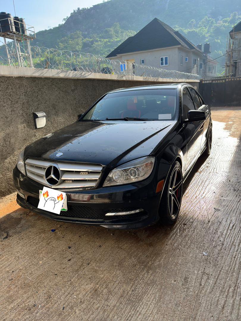 YoungLobzy's tweet photo. #CARALERT

2011 MERCEDES BENZ C300. Three months used! Tokunbo standard. No accident. First Body! Everything working perfectly well. Price - N5m Asking. Pls help RT @abujarides @datogoniboy_ @ABUJAPLUG @PELSAUTOS @Auto_poacher @Femsautoshow @Otunbakush1 @ty_autos https://t.co/KWXOWUE8qK