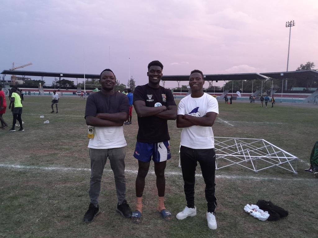 Metternich77's tweet photo. @KingGeorgeOoro @FanakaStudios @strathleos27 Kojungo boys #RugbyMemories #rugby https://t.co/7WLZeODHu9