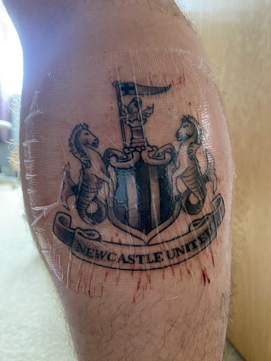 fran3ky's tweet image. #tattoo day @nufc #nufc fresh new tattoo and I bloody love it 🥰