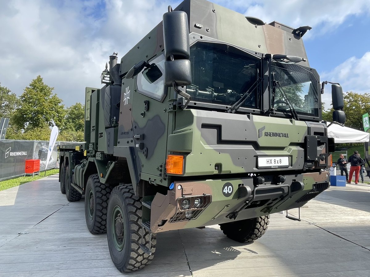 RheinmetallAG's tweet image. 📸 Impression vom zweiten Tag der #RÜNET23 in Koblenz

#RÜNET2023 @cpm_defencenetwork