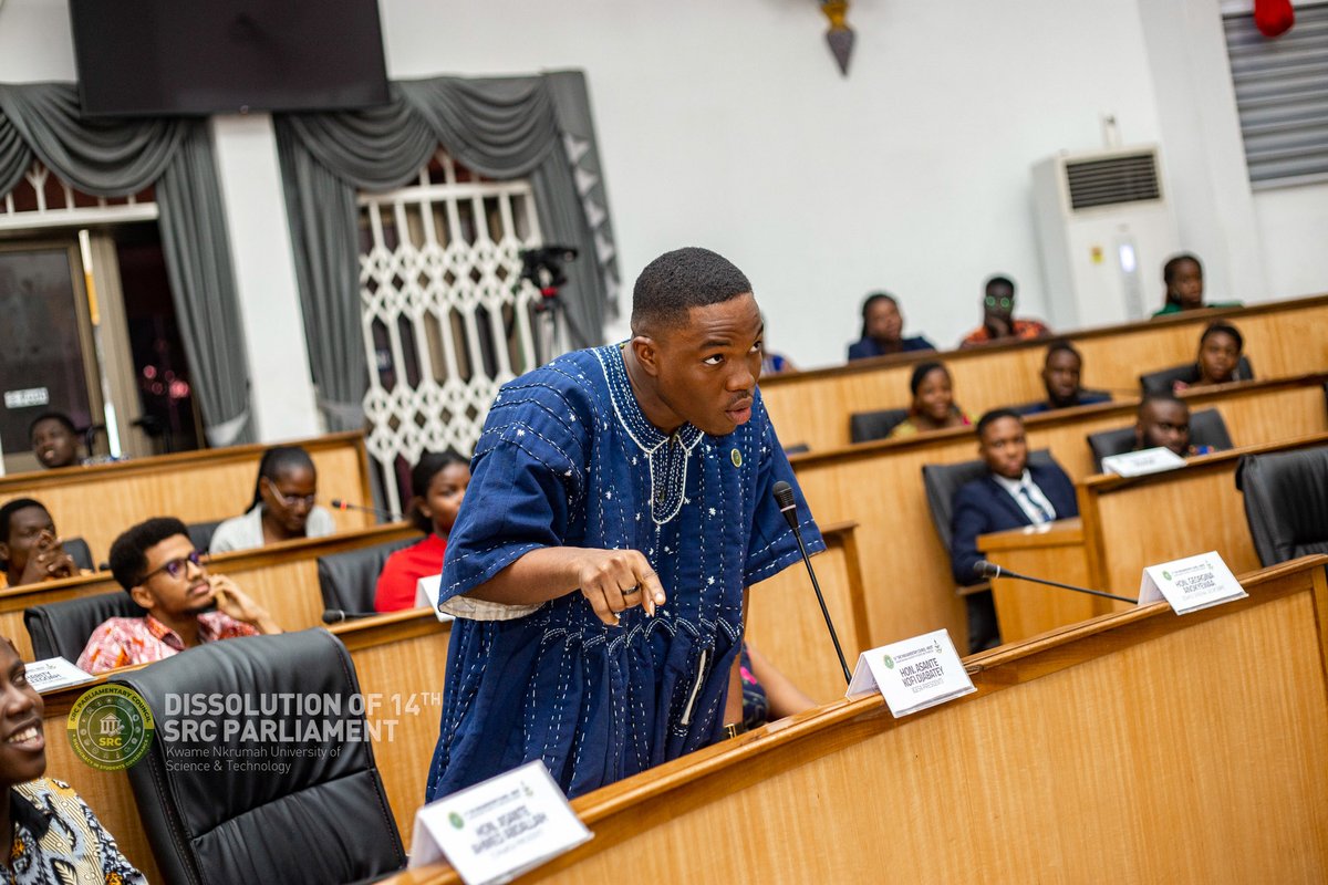 _kofiasante's tweet photo. Gave my final submission on the floor during the dissolution of the 14th KNUST SRC Parliamentary Council. Working with these gallant members of the House has been an extremely fruitful and exciting journey. Congratulations to us. Honoured to have been called an Honourable! https://t.co/6baEniegoq