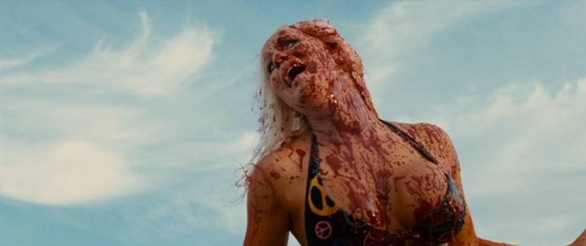 EVILSCRE4M's tweet photo. Piranha (2010) https://t.co/aMSwEhVdVb