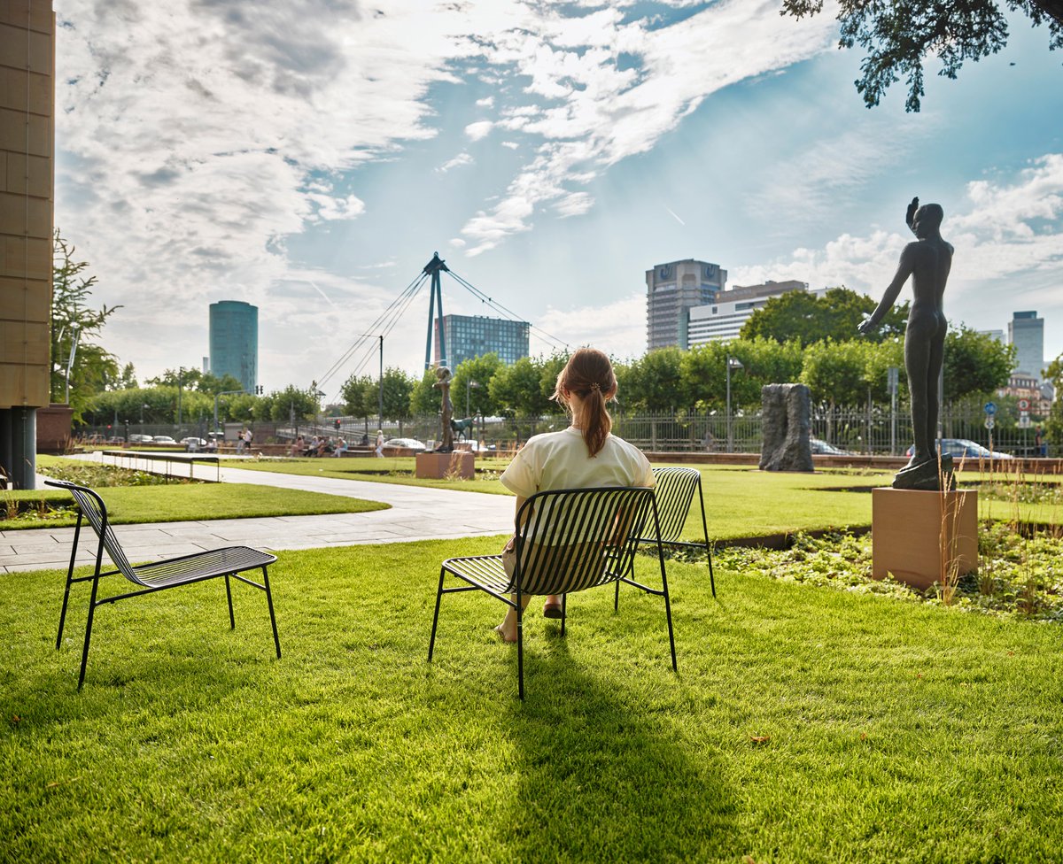 Dieser Kanal wird nicht mehr genutzt. Aber keine Sorge, wir bleiben in Kontakt!👋🔜 Wir sind weiterhin über unsere Social-Media-Kanäle zu finden und mit unserem Newsletter kommen die neuesten Infos regelmäßig direkt in euer Postfach. staedelmuseum.de/de/newsletter#…