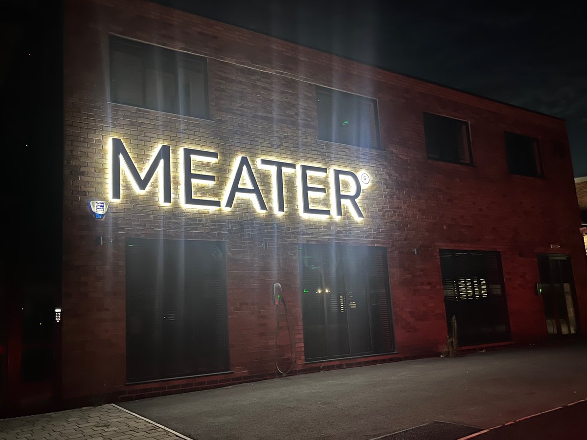 wordcrafts_'s tweet photo. Proud supplier and installer of these unbelievable 3D halo illuminated letters for @meatermade #illumination #installation #digitalprint #leicester https://t.co/iPSFVqjhbh