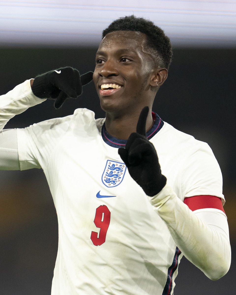 England tweet media