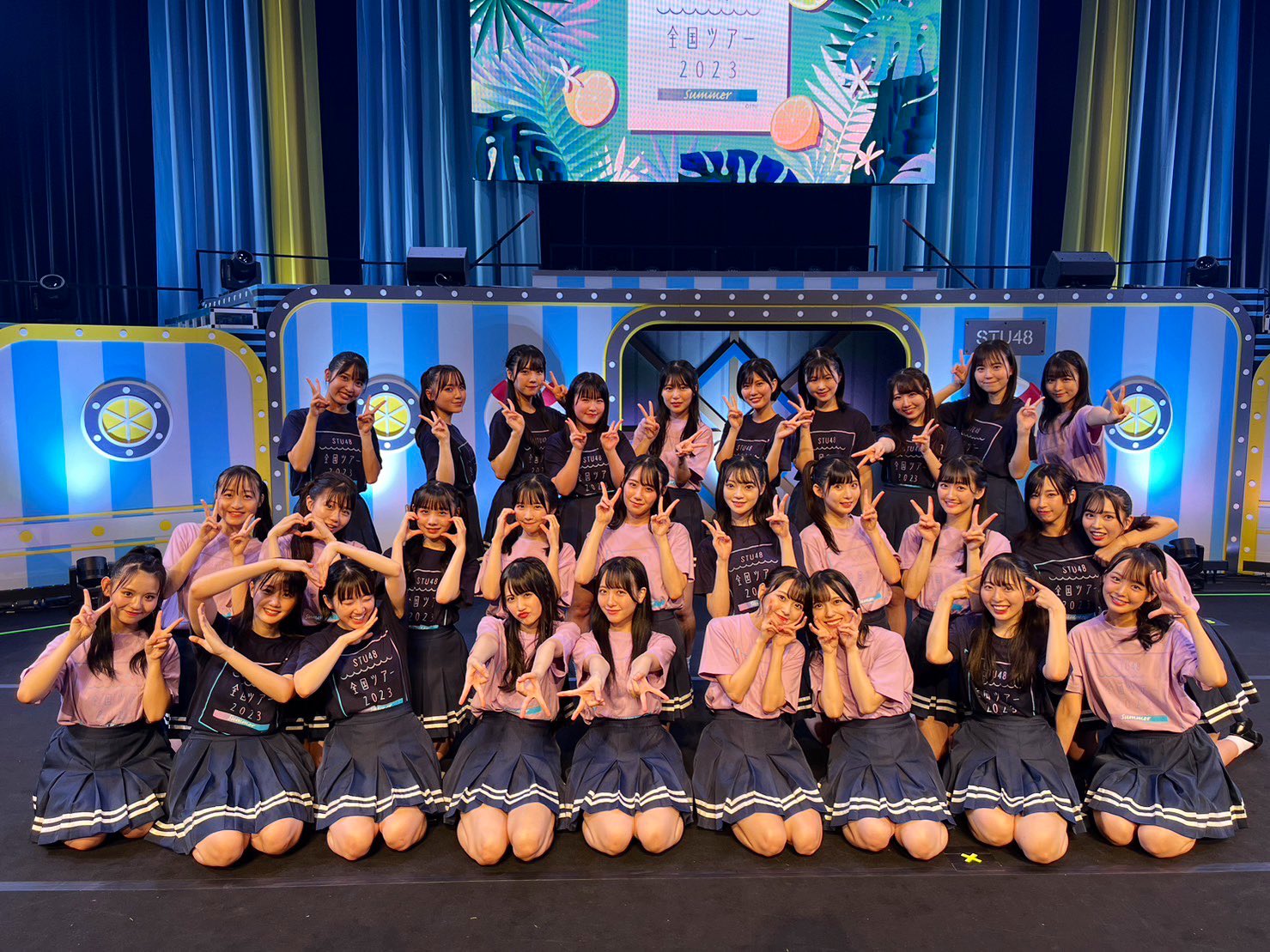STU48 甲斐心愛　月別　生写真 コンプx29 まとめ 41drYAC++YL._UF350,350_QL50_.jpg