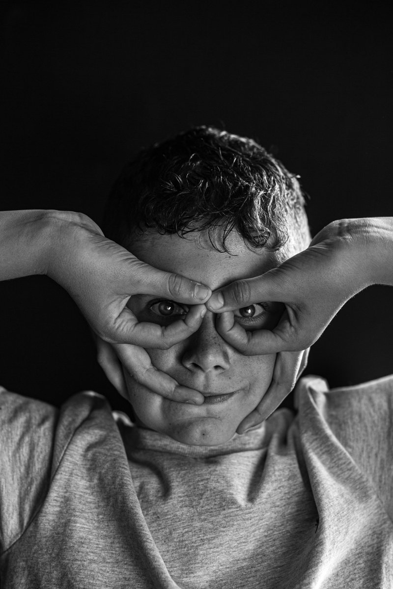 NdavisonR's tweet image. Another family portrait session locked in the digital darkroom - very grateful to my wonderful families who part with their hard-earned moular and go with me , I never take it for granted #dayjob #portraitphotographer #naturallightstudio #tuxford  nicoladavisonreed.com