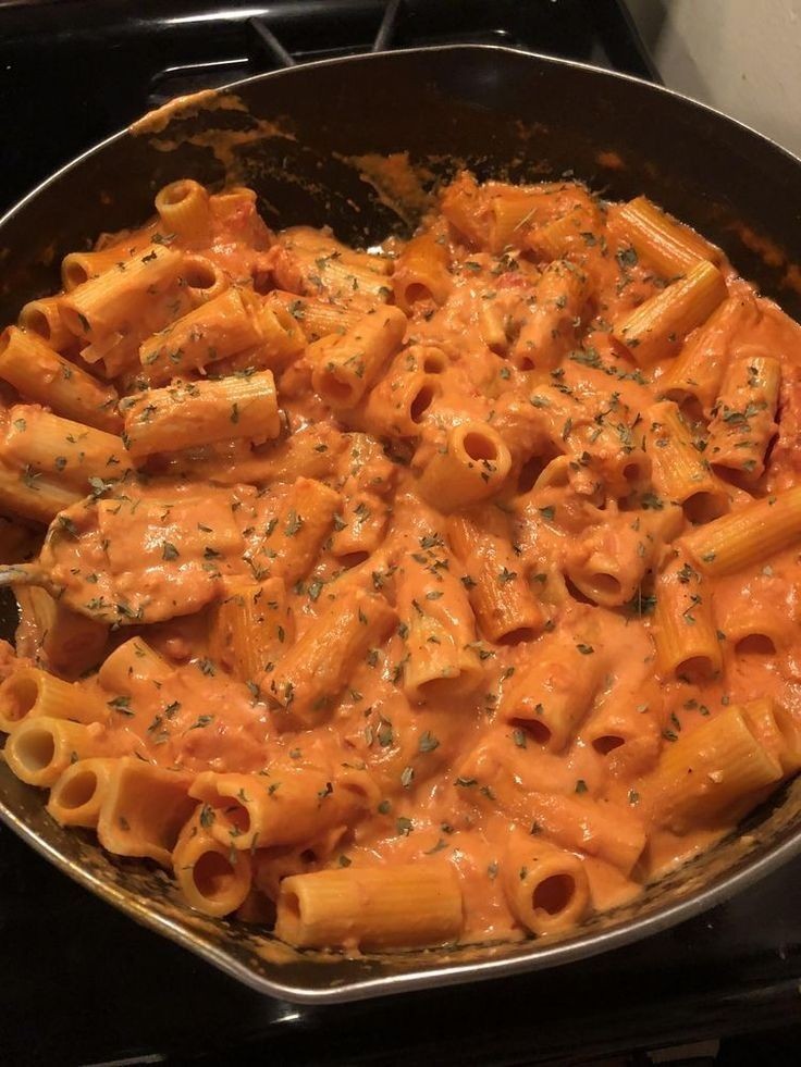 En_jupiter_'s tweet image. La felicidad está en la pasta .