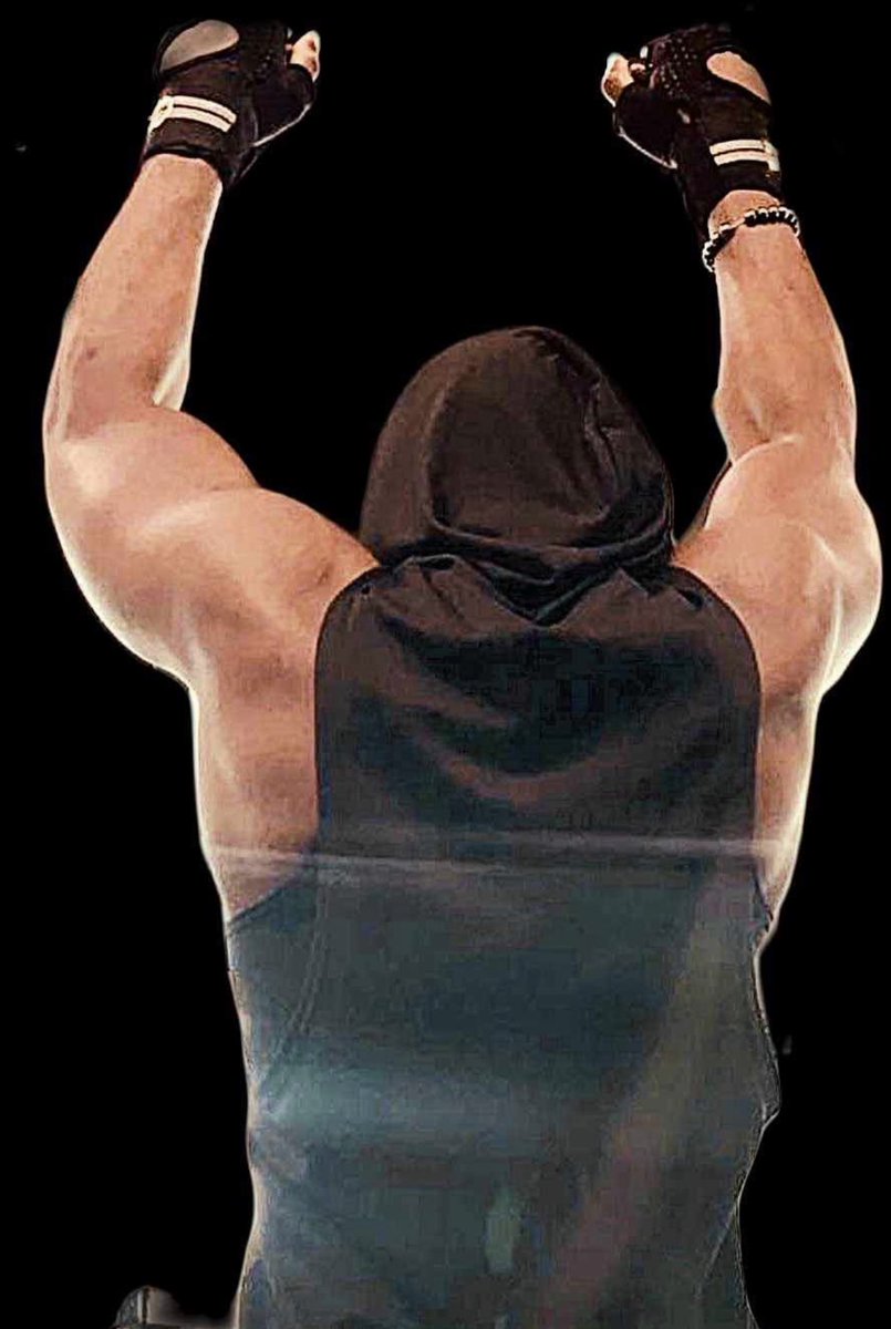 OGDEISEL's tweet photo. They say when ur plant based u can’t get enuff protein to build 💪🏽 muscles. My goal is to dispel that myth. #OGDeisel https://t.co/yHi4u9X55X