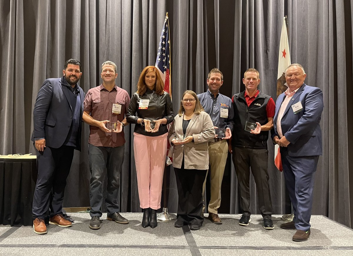 UKROBL1's tweet photo. Amazing Presidents reception at @CaliforniaAmbu1 #CAACON23 congrats to out awardees and kudos to our Board and Committee Chairs! Join us in Anaheim for #CAACON24! https://t.co/41qw8m5sFa
