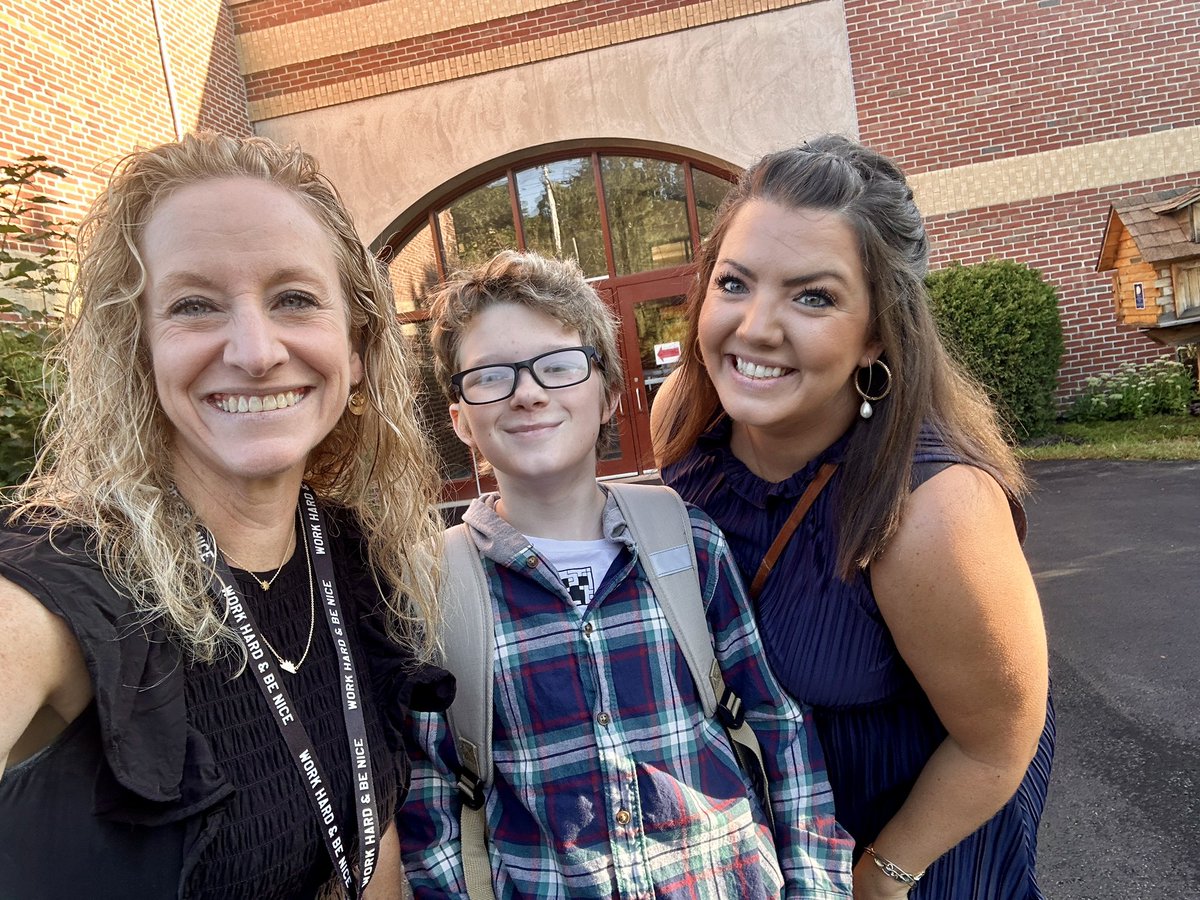 Melanie Smith tweet media