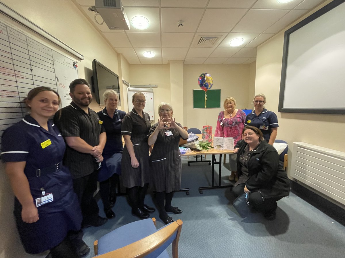 Today we said Goodbye to Maria the Matron and Hello to Maria the ACP. 🫶 Thank you for all your hard work Matron Maria. 🍾 Care of Older Persons are lucky to have you. #BTHIMPF @BlackpoolHosp