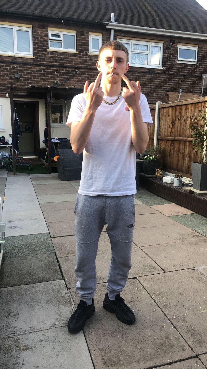 masterbizz14's tweet photo. Right listen up f@gs it's the end of the month who's sending then??? Dm me for my PayPal. #rtverification #findom #rtgame #scallymaster #scallydom #chav #kissmyairs #sneakermaster #badmastersboys #cashmaster #cashslave #moneyslave #footslave #humanatm #paypig #cashdrain https://t.co/LosnyOfvrN