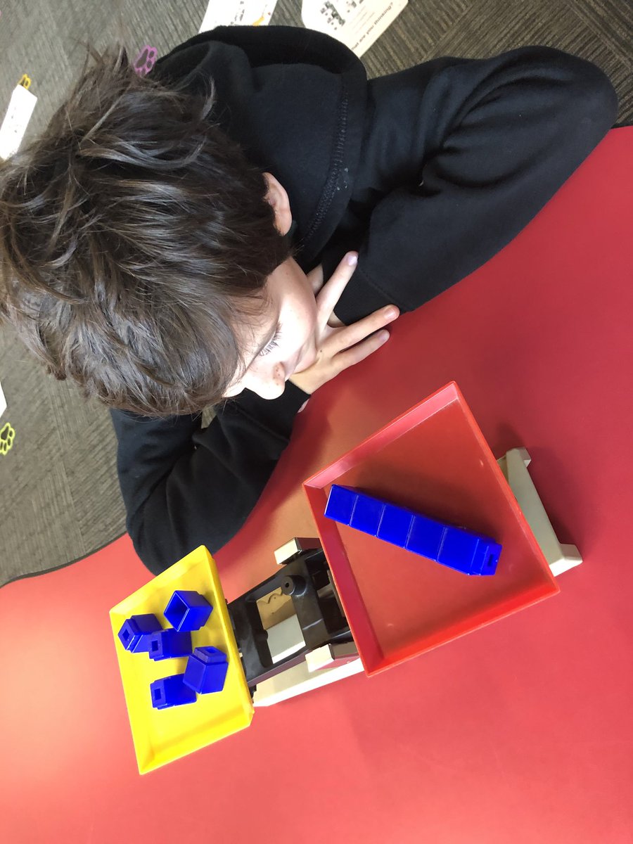 CurreyScience's tweet photo. When breaking the blocks apart, do they weigh more? https://t.co/0LtCZWTbP6