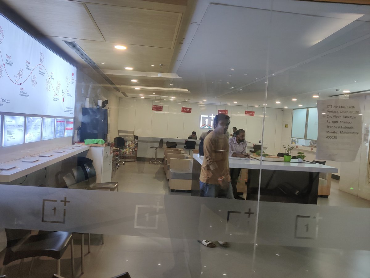 nonewhandle's tweet photo. @OnePlus_IN Pathetic Customer service. Your service center at Pheonix Kurla chooses not to accept customers at the service centre before the closing time citing server issues. You close half day on festivities without any notice. Rude staff at the service center https://t.co/DpsVVSR1Mk