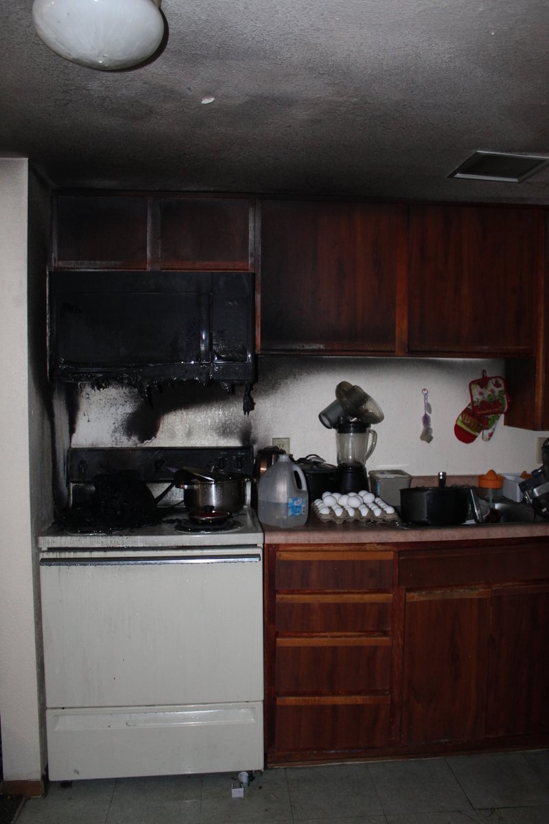 NFSAorg's tweet image. Not reported by media! #AddisonTX: A grandmother was cooking dinner for her family when she stated flames suddenly came out from the bottom of the air fryer.  One fire sprinkler in the kitchen area extinguished fire. All safe!