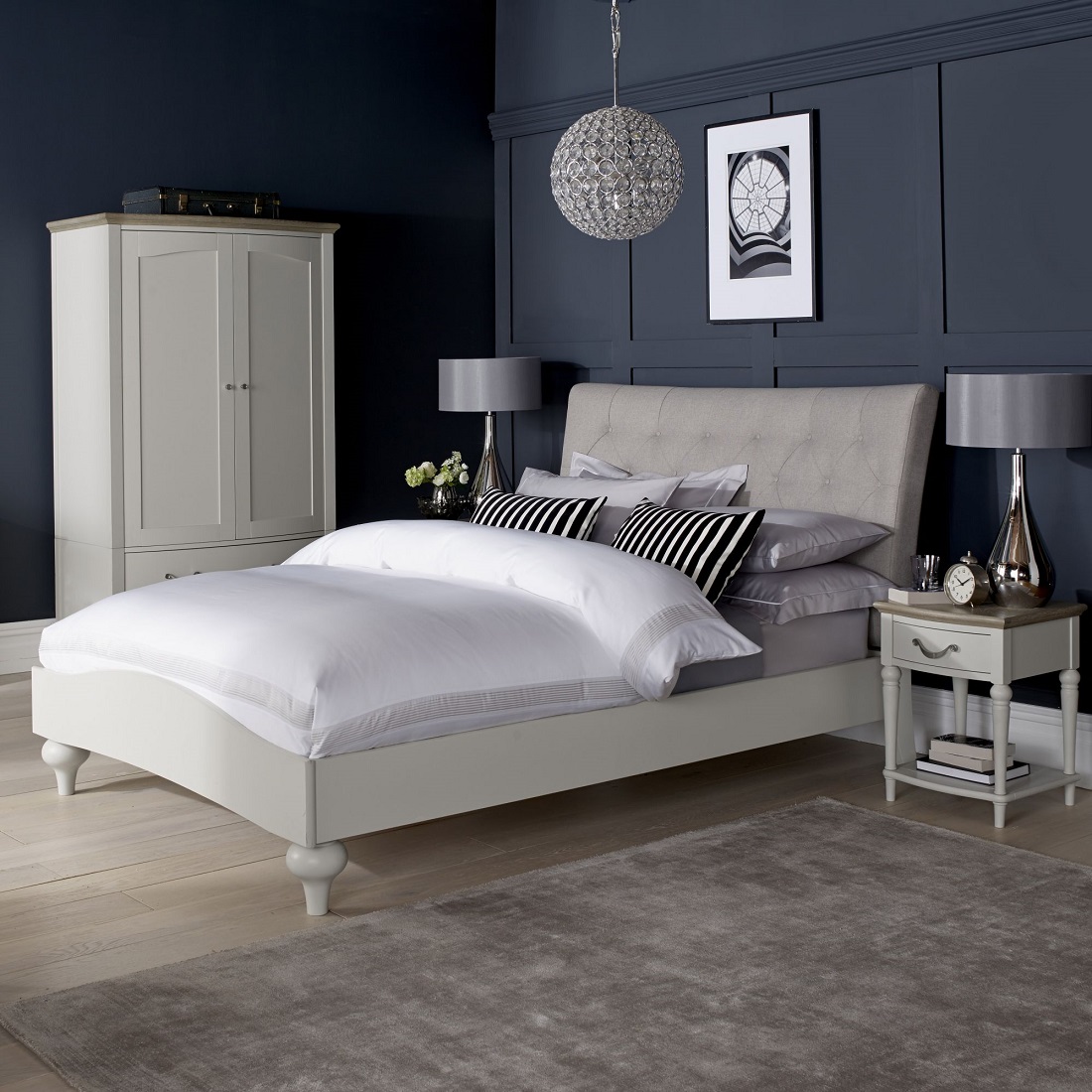 OakFurnitureCo's tweet image. ⚡️Mega Special Offer!!⚡️

Montreux Soft Grey Painted Upholstered Diamond Stitch Double #Bed.

Width 154cm, Depth 224cm, Height 116cm.

Was £950
Now £498

🛒 oakfurnitureuk.com/montreux-soft-…

Free Delivery to most mainland UK postcode areas.✅
-
-
-
#greybed #greydoubblebed #beds