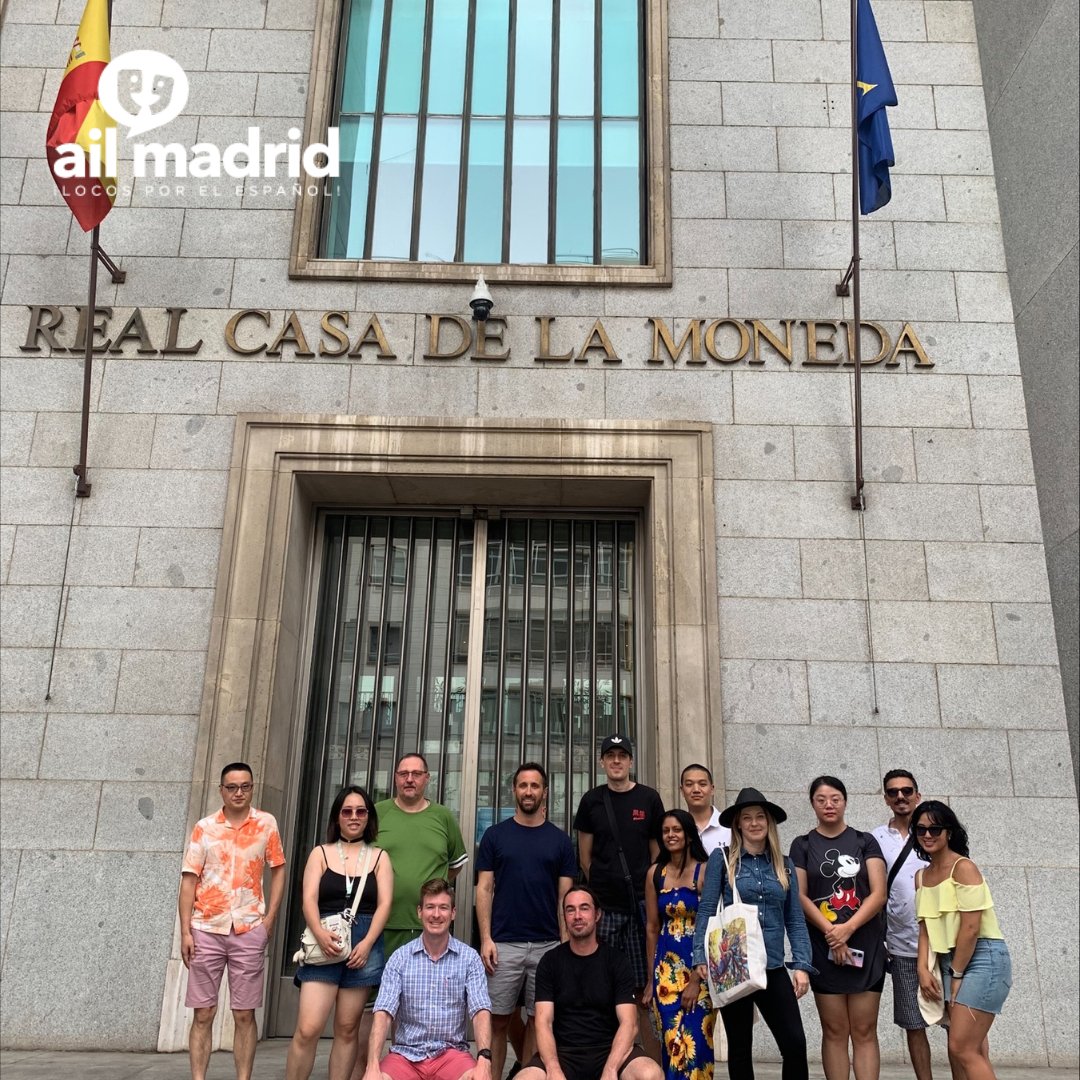 AILMadrid's tweet photo. Nuestros estudiantes están a tope con La Casa de Papel 💯 

¿Cuál es tu personaje favorito? ¡A nosotros nos encanta El Profesor! 💘💘

#SpanishCourse #LearningSpanish #LearnSpanish #aprenderespanol #Spanish #Spain #AILFamily #Madrid https://t.co/RbxWZ4cuxF