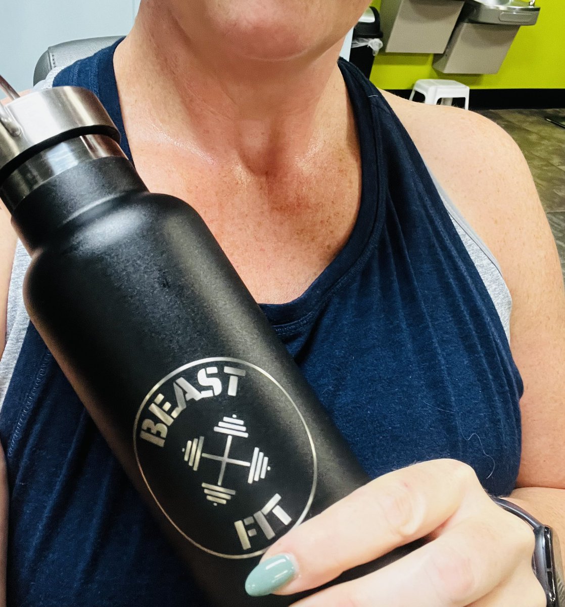 Whirldly's tweet photo. Did you let your BEAST out today?
#PoG #BEASTFit
Thanks to @alaze_eth and @BEASTxFITNESS for the sweet new water bottle.
Get yours here: https://t.co/75vTiq2925 https://t.co/ODrSg8vwmf