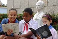 MariaReglaFigue's tweet photo. En 1981 fue instituido el 31 de marzo #DíadelLibroCubano  como  homenaje a la creación de la Imprenta Nacional de #Cuba  en el año 1959. La frase: “Leer es crecer” destaca la jornada  en Cuba como parte de los festejos por la efemérides @cadenahabana @radiocubana https://t.co/gmtqmR39KE