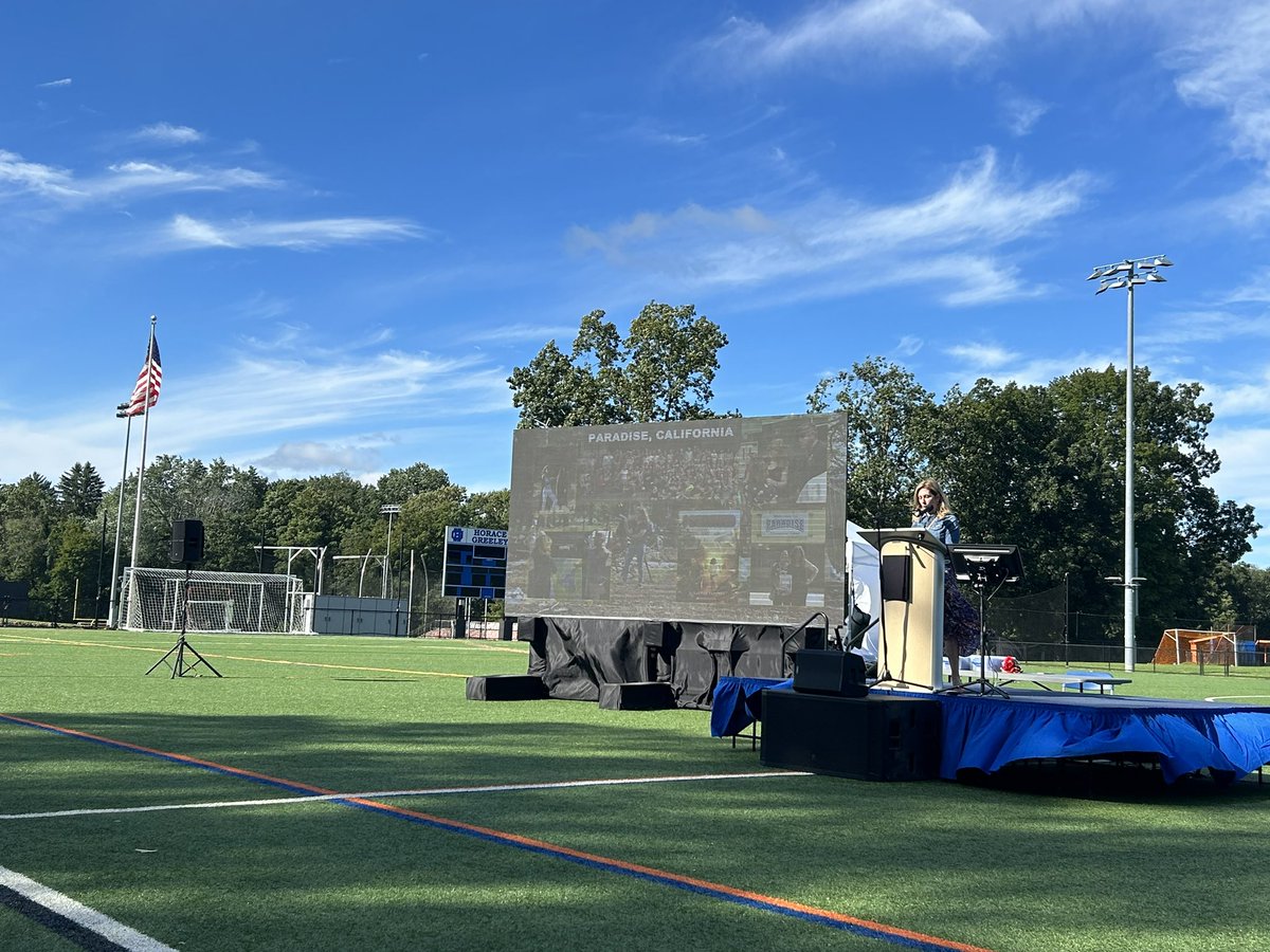 A great big THANK YOU to @laurenTarshis - best selling author of the “I Survived” series. Despite writing about tragedy, her message was filled with hope & optimism! Surround yourself with people who support you. “We must gather our strength for what’s to come” #WeAreChappaqua