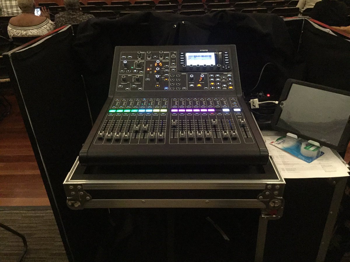 #thisiswherewepostfrom (this is where we post from (<a href="/shure/">Shure</a>)