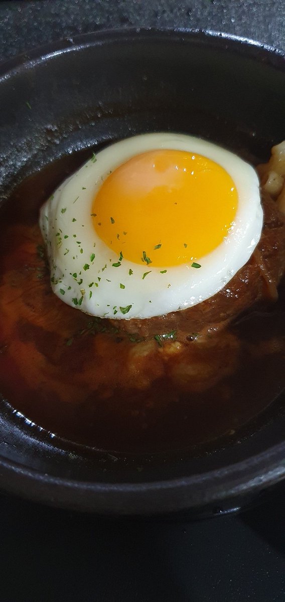 ksj579's tweet photo. 오랜만에 간 #고관함박
항상 언제나 맛있는 함박스테이크
#뚝배기함박스테이크
부산진역 1번 출구 바로 앞 https://t.co/EKRz0hibaf